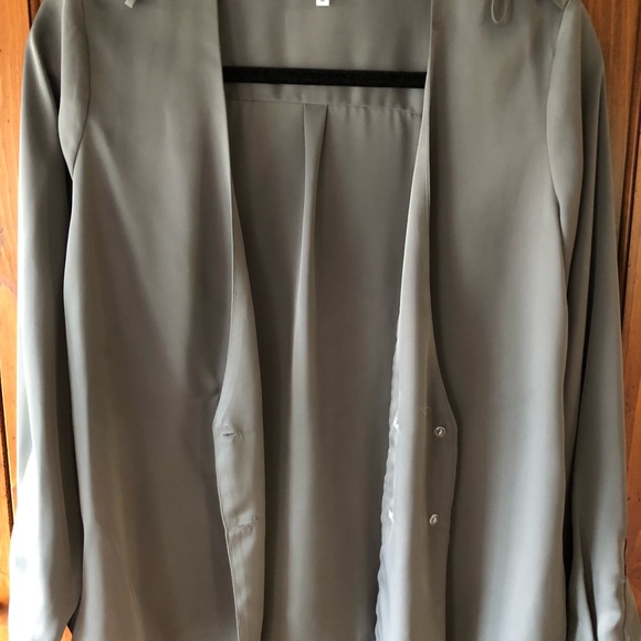 L’Académie Silk Blouse/Overshirt - Picture 4 of 4